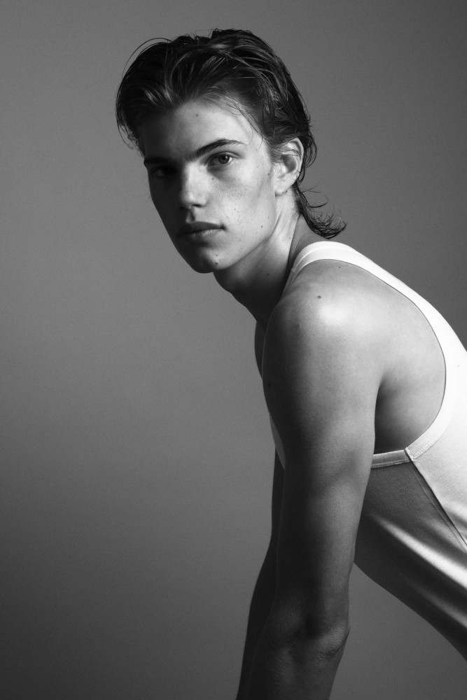 GAVRIEL MOORE